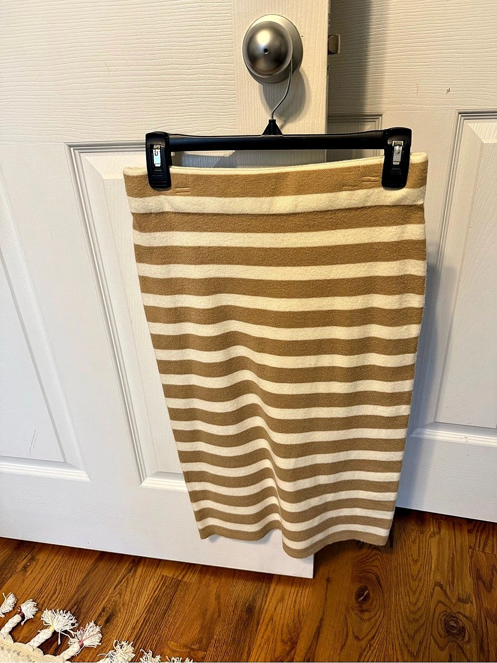 Ann Taylor Striped Midi Skirt in Brown & White Size Small Like New